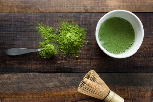 Grøn te og olivenolie hjælper dig med at forblive ung og sund
